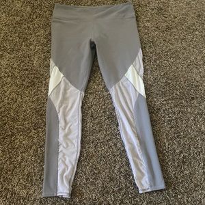 Fabletics grey leggings